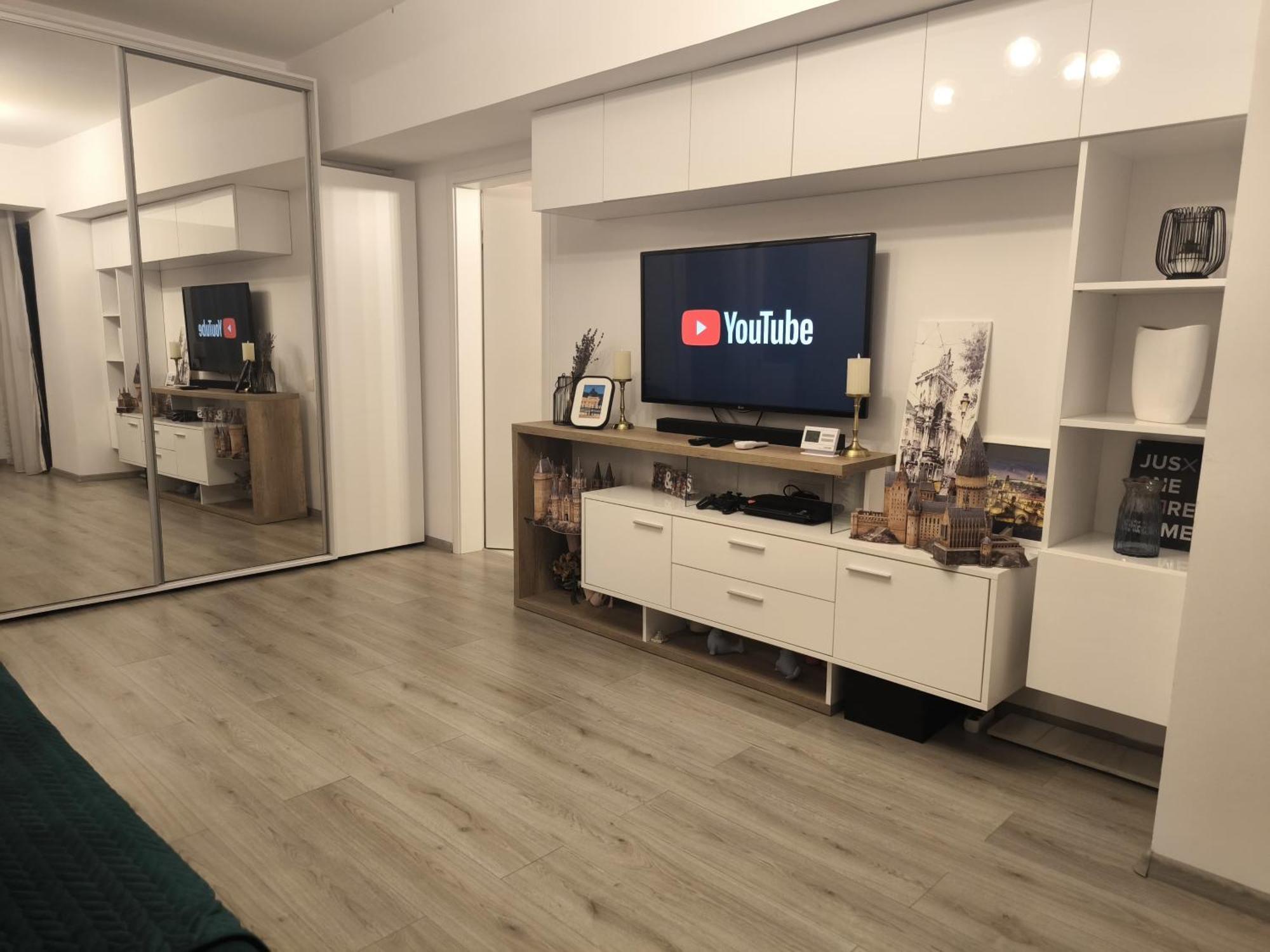 George's 3 * Bucureşti